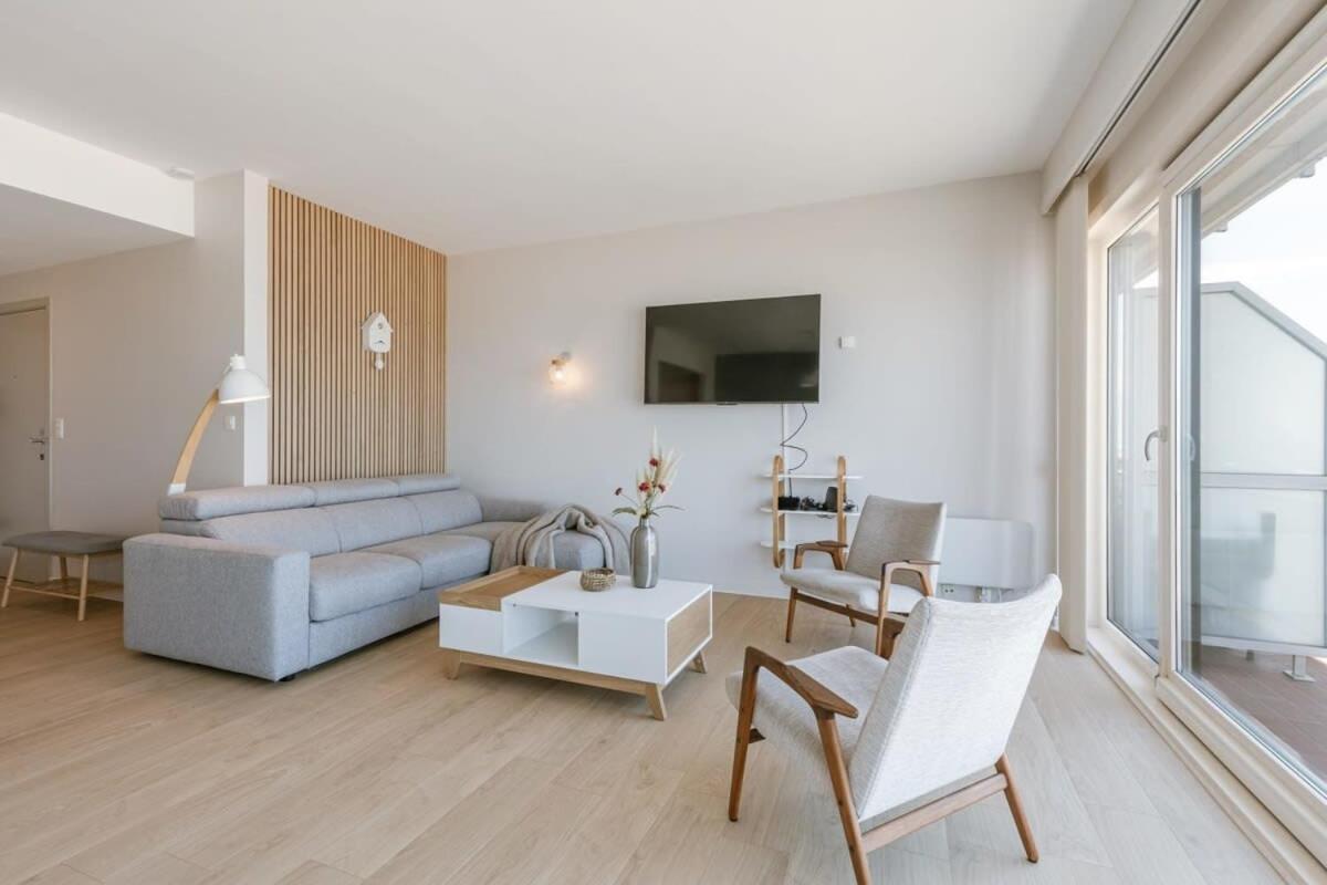 Huswell - Bright Seaview Apartment In Oostende Exterior photo