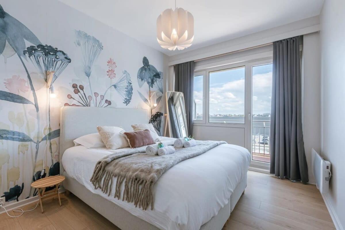 Huswell - Bright Seaview Apartment In Oostende Exterior photo