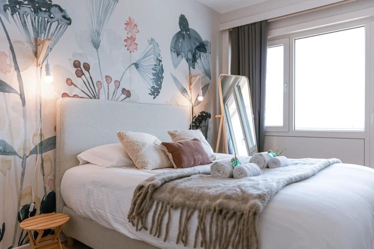Huswell - Bright Seaview Apartment In Oostende Exterior photo